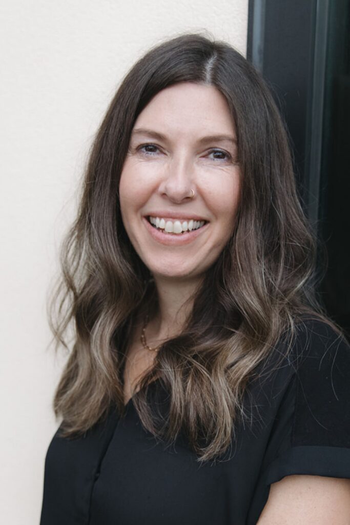 Jessica-Delorme-683x1024